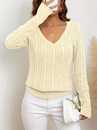 Seylilah | Solider Pullover mit V-Ausschnitt und Zopfmuster – eleganter Langarmpullover