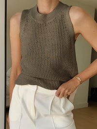 Mia | Strick Tank Top Damen Elegant Lochmuster – Dunkelbraun