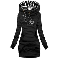 Warmer Damen Winterpullover mit Herzschlag-Motiv – Schwarz