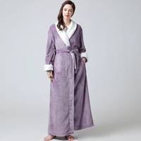 Misano Bademantel | Leichter und trendiger Bademantel für Damen – Lila