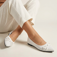 Ballerinas mit Schleifendetail – Mireille – Weiß
