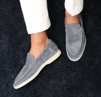 Luca Wildleder-Slipper in Taupe – Hellblau