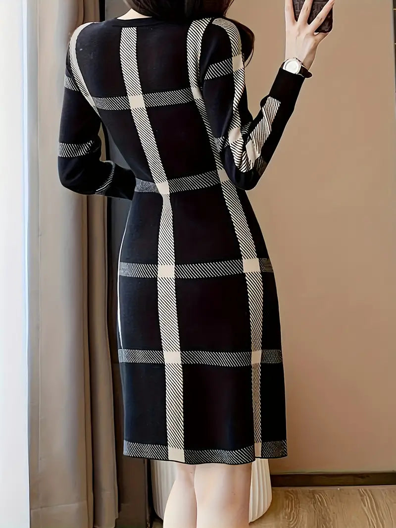 Fashio | Modisches Strickkleid für Damen, langärmlig, schmale Passform, eleganter Rundhalsausschnitt