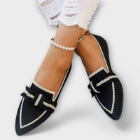 Flache Damenschuhe mit Knoten-Detail – Schwarz