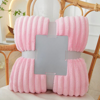 Breit gestreifte Flanell-Fleecedecke – warm für Herbst und Winter, ideal als Bettdecke oder Kuscheldecke – Rosa