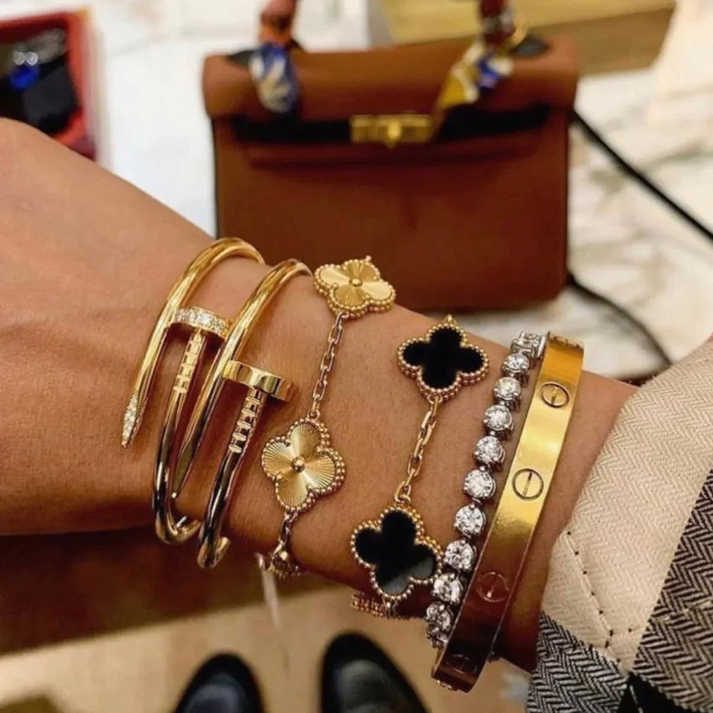 Sommerliches Klee Armband | Bringt Glück und Positive Energie mit Stil