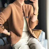 Elegante Damen Strickjacke | Kurze Jacke Mit Knöpfen – Braun