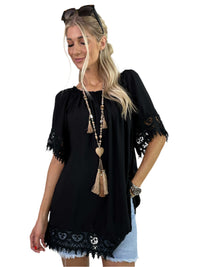 Terry - Feminines Tunika-Top mit Spitzenbesatz – Schwarz
