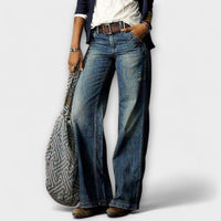 Neless – Weite Jeans mit High-Waist – Reines Blau