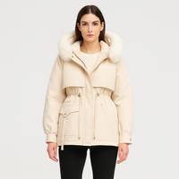 Éliane | Eleganter Winterparka aus Kunstfell – Beige