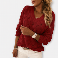Hellgrauer Strickpullover mit Struktur – Mühelos gemütlicher Look – Rot
