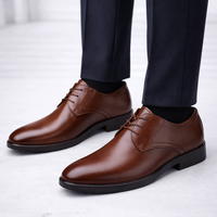 Herren Schnürschuhe | Geschlossene Form mit klarer Vorderpartie – Braun
