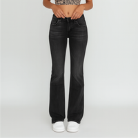 Eve – Damen Washed Flare Jeans – Casual Fit mit Taschen – Schwarz