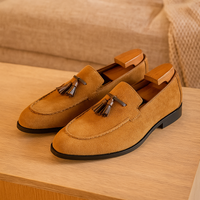 London Wildleder-Loafer – Flexible und stylische Herrenschuhe – Hellbraun