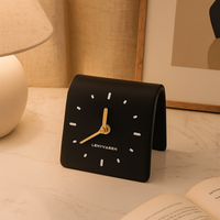 Chronova – Künstlerisches Modernes Bordüre mit Minimalistischem Runddesign – Schwarz