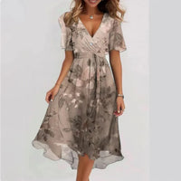 Chiffonkleid - V-Ausschnitt - Schmetterlingsärmel - Midikleid - Sommerkleid – Beige