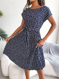 Kima | Elegantes Sommerkleid mit Blumendruck – Dunkelblau