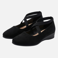 Ortrud | Damen Schuhe Keilabsatz Geschlossene Spitze – Keil Pumps Spitze Damen – Schwarz