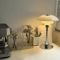 Dänische Designer-LED-Tischleuchte – Weiß Silber