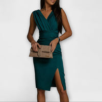 Marie | Feminines Kleid mit V-Ausschnitt und Schlitzen – Grün
