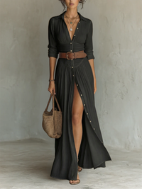 Yarae - Plissiertes Maxikleid mit Knopfleiste in lockerer Passform – Schwarz