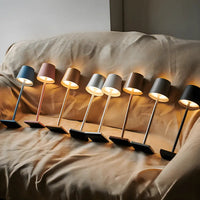 Lumina Light | Multifunktionale drahtlose, wiederaufladbare Tischlampe für sommerliche Beleuchtung – Gold