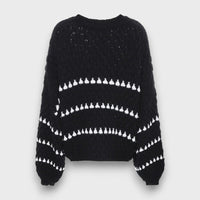 Luliane – Strukturpullover mit grafischem Muster – Schwarz