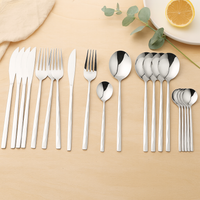 Edric | 24-teiliges Edelstahl-Servierset – Silber