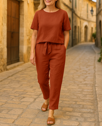 Zweiteiler für Damen - Luftiges Set mit Blusenshirt und Sommerhose für den Sommer – Rot