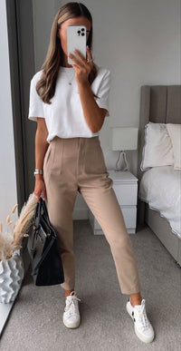 Elegante Damenhose - Knitterfrei und Vielseitig für Business und Freizeit – Dunkelbeige