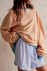Lucy | Gestreifter Pullover – Orange & Blau