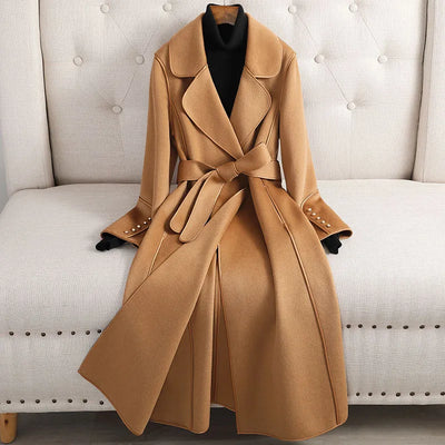 Sayira | Trenchcoat aus Merinowolle von Lilian-Thouram