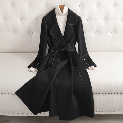 Sayira | Trenchcoat aus Merinowolle von Lilian-Thouram