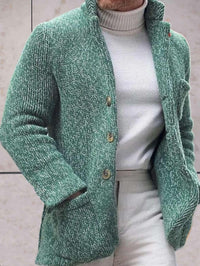 Eynara | Lässige Strickjacke mit hohem Halsausschnitt und Knopfverschluss – Grün
