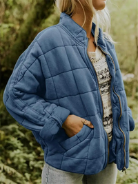 Rella | Mutige & Gemütliche Oversize Daunenjacke – Blau