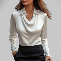Andrea | Elegante Bluse mit drapiertem Ausschnitt – Weiß