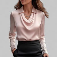 Andrea | Elegante Bluse mit drapiertem Ausschnitt – Rose
