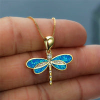 Elunaria – Libellen-Collier mit schimmerndem Akzent – Blau
