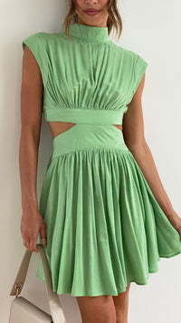 Delilah - Glamouröses und stilvolles Kleid mit Ausschnitt in der Taille für Frauen – Hellgrün