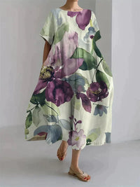 Sommerliches Damenkleid mit Blumenmuster - Locker geschnitten - Botanisches Design – Weiß