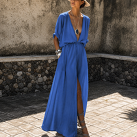 Nicole - Schickes langes Kleid mit markantem Seitenschlitz – Blau