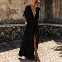 Nicole - Schickes langes Kleid mit markantem Seitenschlitz – Schwarz