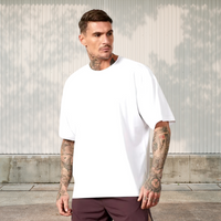 Jan | This Oversize Herren T-Shirt locker und lässig – Weiß