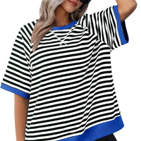 Julia | Lässiges gestreiftes Kurzarm Top – Schwarz + Blau