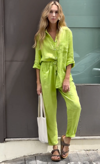 Yara - Leinen-Kombi-Set aus Hemd und Hose – Apfelgrün
