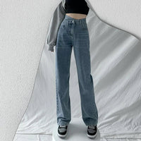 Laura | Entspannte Mom Jeans mit weitem Bein – Hellblau