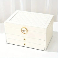 LuxaBox Mehrlagige Leder-Schmuckbox für den Sommer | Stylische und Praktische Aufbewahrungslösung für Schmuck – Weiß