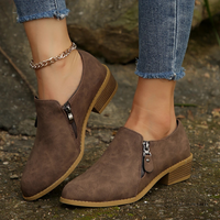 Sommerliche Stiefeletten für Damen - Bequeme Stiefel mit Reißverschluss – Braun