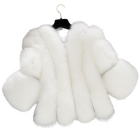 Caitlyn – Stilvolle Kunstfell Jacke – Weiß
