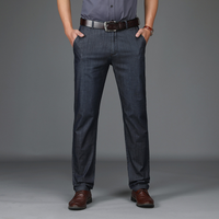 Stretch-Denim-Jeans mit klassischem Schnitt für Herren – Schwarz
